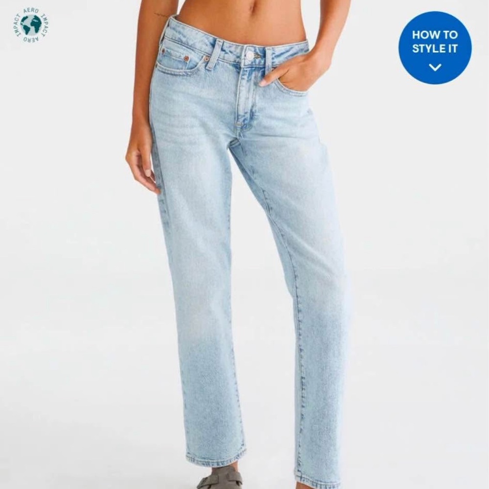 Aeropostale straight leg jeans size 4